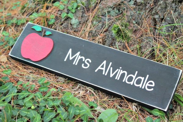 3X12 - Teacher Desk Name Sign apple themed - Image 3